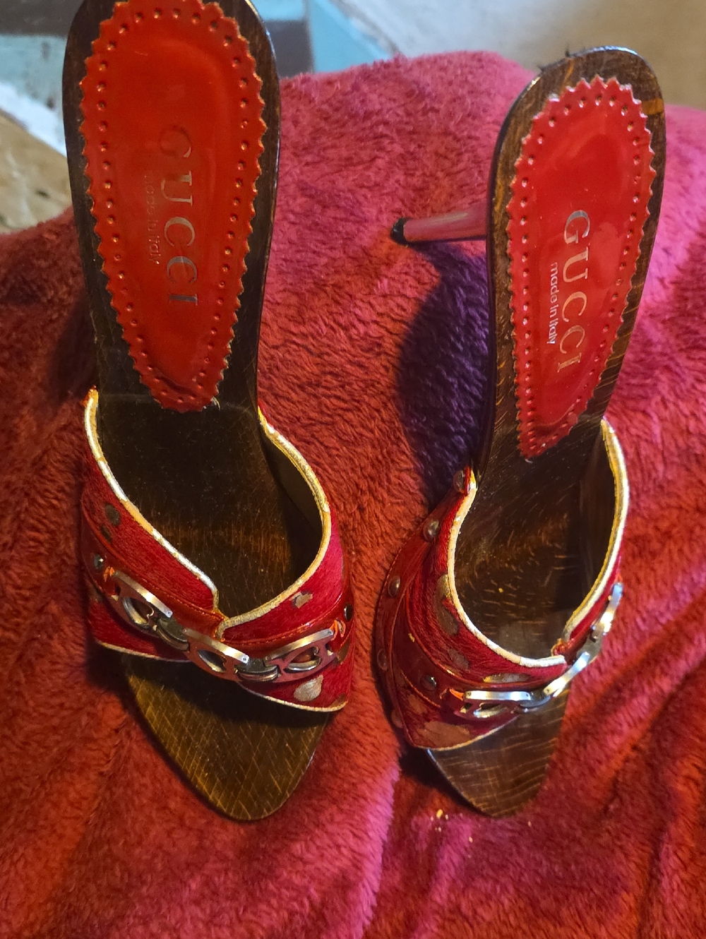 Gucci Red Leather Open-Toe Mules with Silver Horsebit